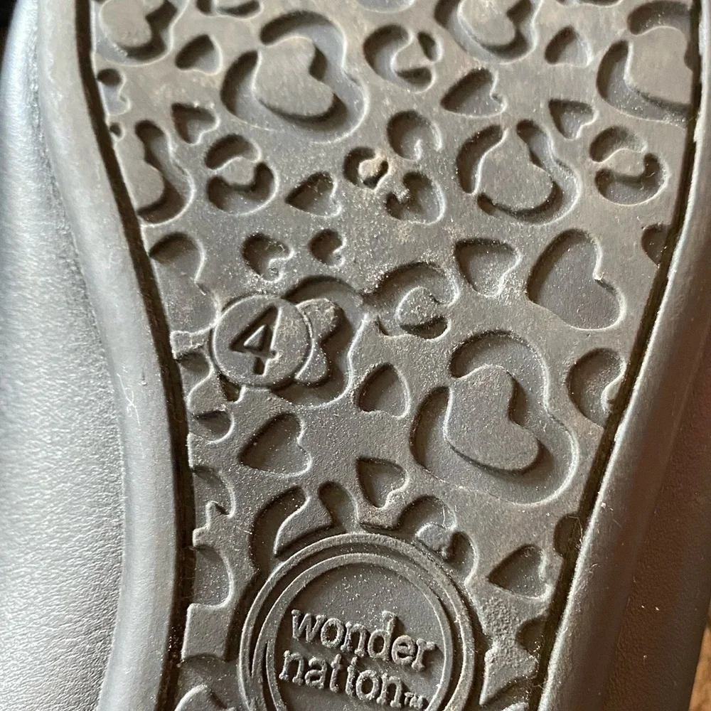 Wonder Nation Black Ballet Flats Girls Size 4